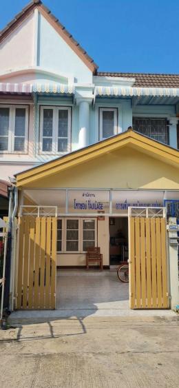 ขายบ้านทาว์เฮาส์นนทบุรี รีบขายด่วน!เจ้าของขายเอง 3ห้องนอน 2 ห้องน้ำ 21 ตรว. หมู่บ้านเจ้าพระยา ต่อรองได้ สองล้านกว่าๆ ติดต่อ ก้อย เบอร์ 0982832356 